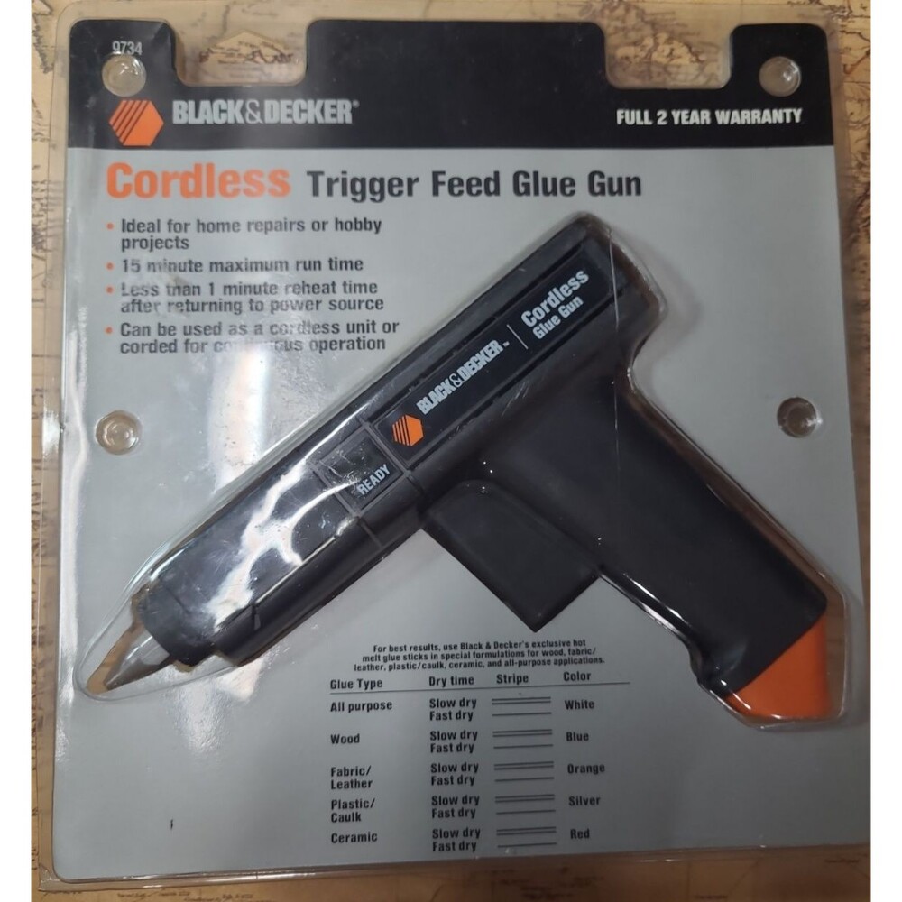 Black & Decker Model 9734 Cordless Trigger Feed Glue Gun NOS Vintage